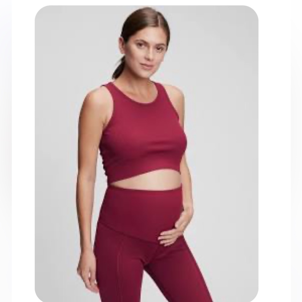 NWT Maternity Activewear Set